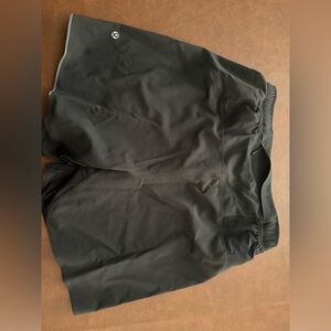 Lululemon black womens shorts size small